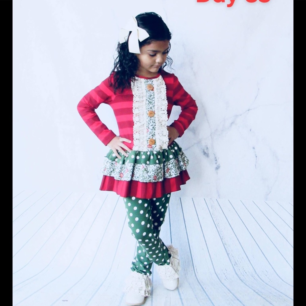 Girls Christmas pant set size 8